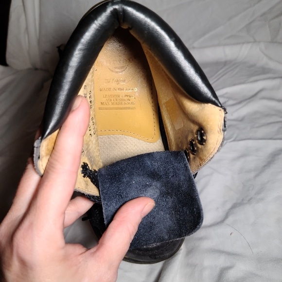 Dr Martens vintage late 80s or early 90s black leather boot. Sz 3UK, sz 5 US. - Picture 9 of 12